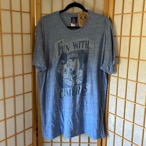 Mickey Fun With Cameras Graphic T Shirt XL Heathered Blue Junk Food